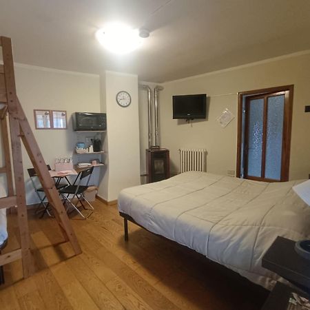 B&B La Marmotta Coazze Buitenkant foto