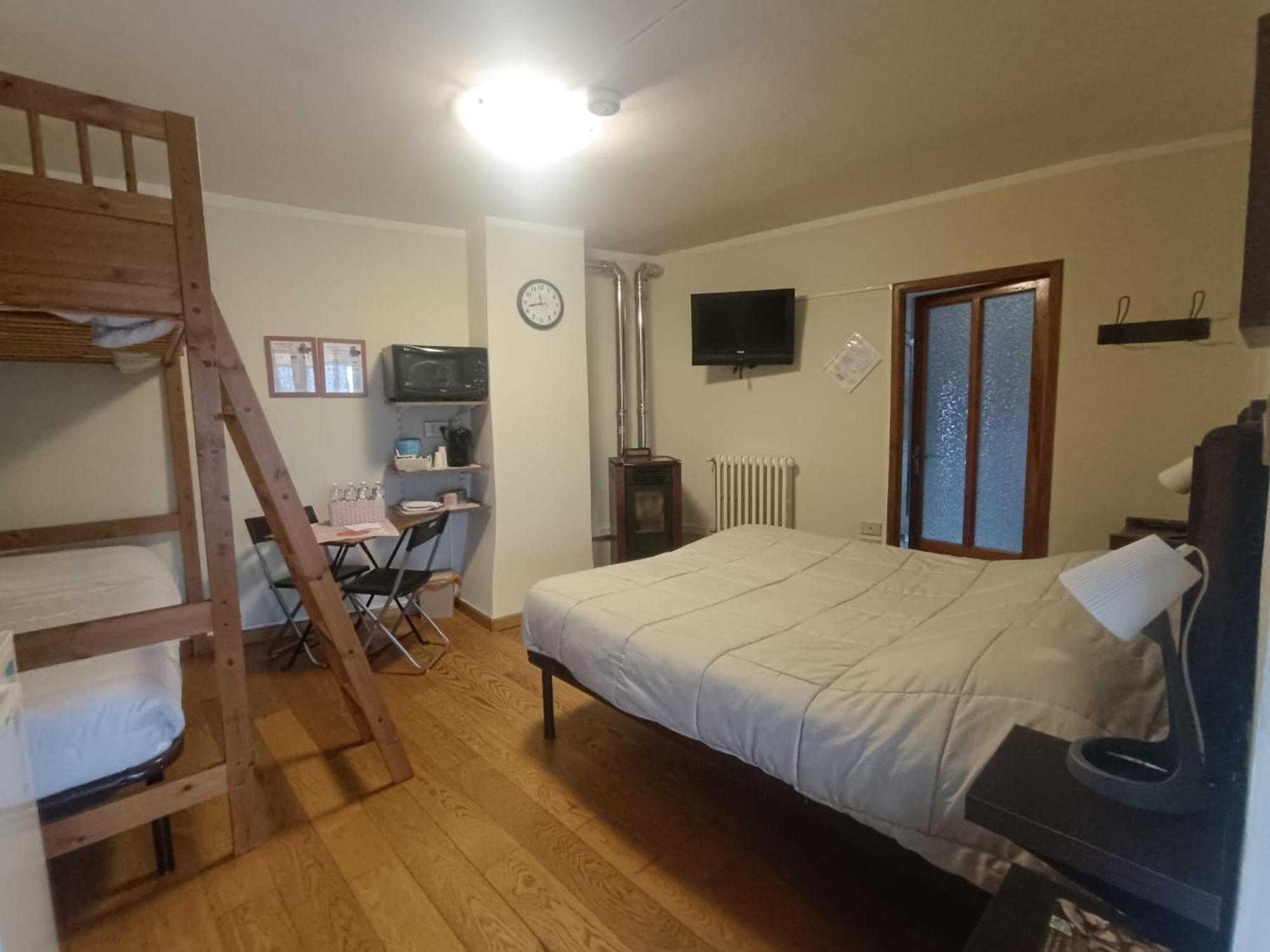 B&B La Marmotta Coazze Buitenkant foto